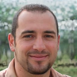 Diego L.